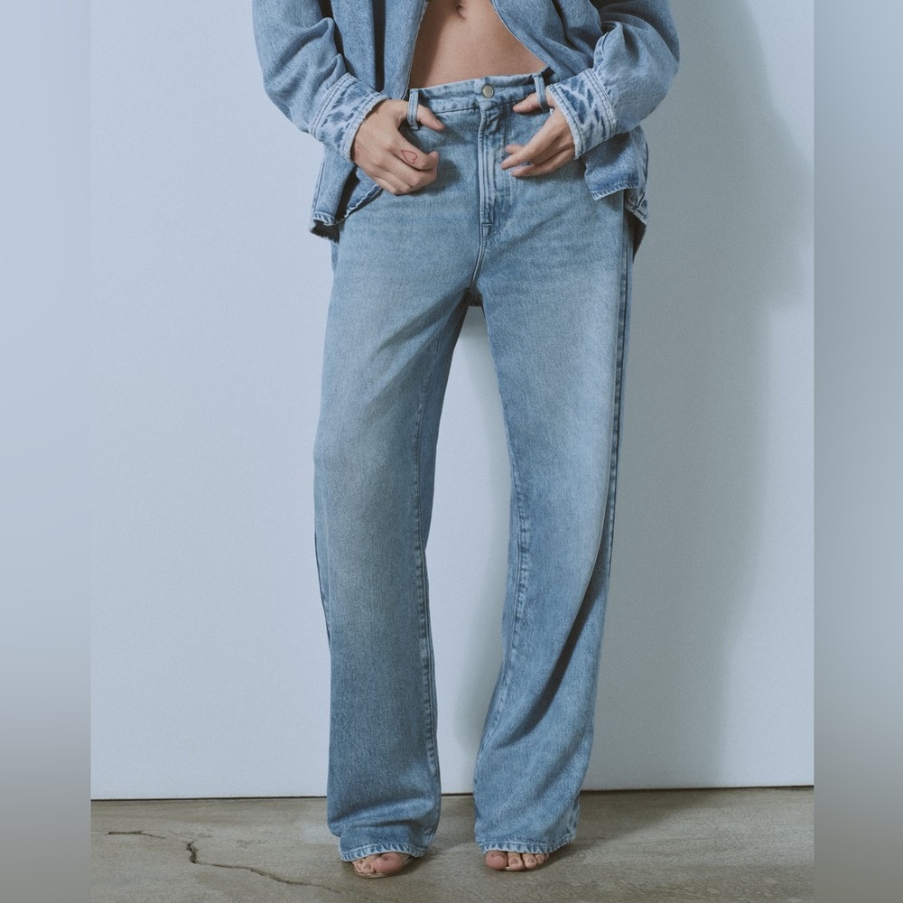 NWOT Good American Good 90s Weightless Baggy Indigo Blue Wash Jeans size 6